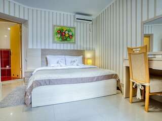 Гостиница Атрий Симеиз Классический трехместный номер-3