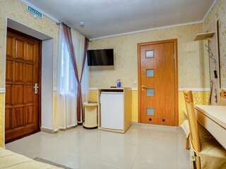 Гостиница Атрий Симеиз Стандартный двухместный номер с 1 кроватью или 2 отдельными кроватями-4