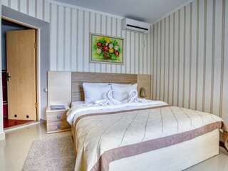 Гостиница Атрий Симеиз Классический трехместный номер-11