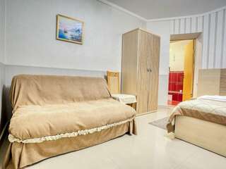 Гостиница Атрий Симеиз Классический трехместный номер-2