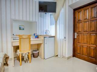 Гостиница Атрий Симеиз Классический трехместный номер-5